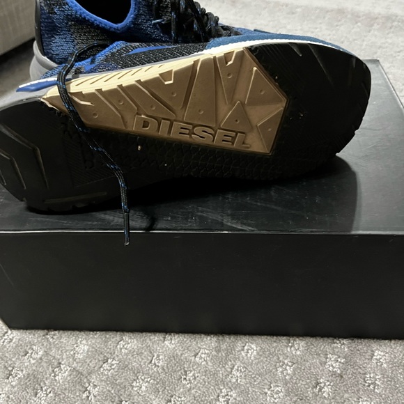 Diesel sneakers - Picture 4 of 6